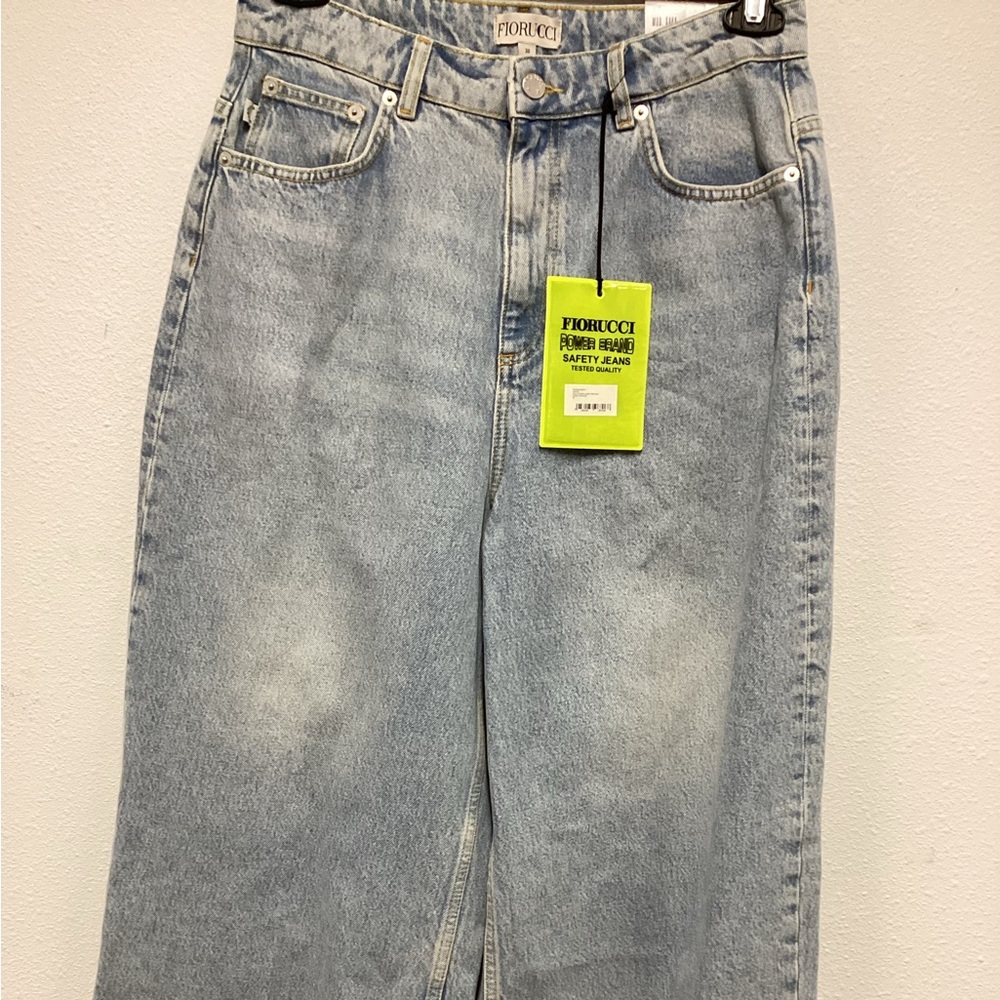 New … Sara Denim Light vintage women’s size 30